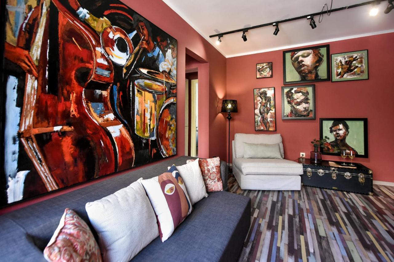 Captivating Old Town Apartment Bucureşti Ngoại thất bức ảnh