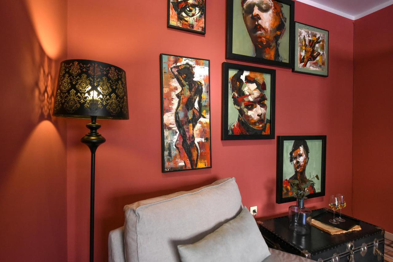 Captivating Old Town Apartment Bucureşti Ngoại thất bức ảnh