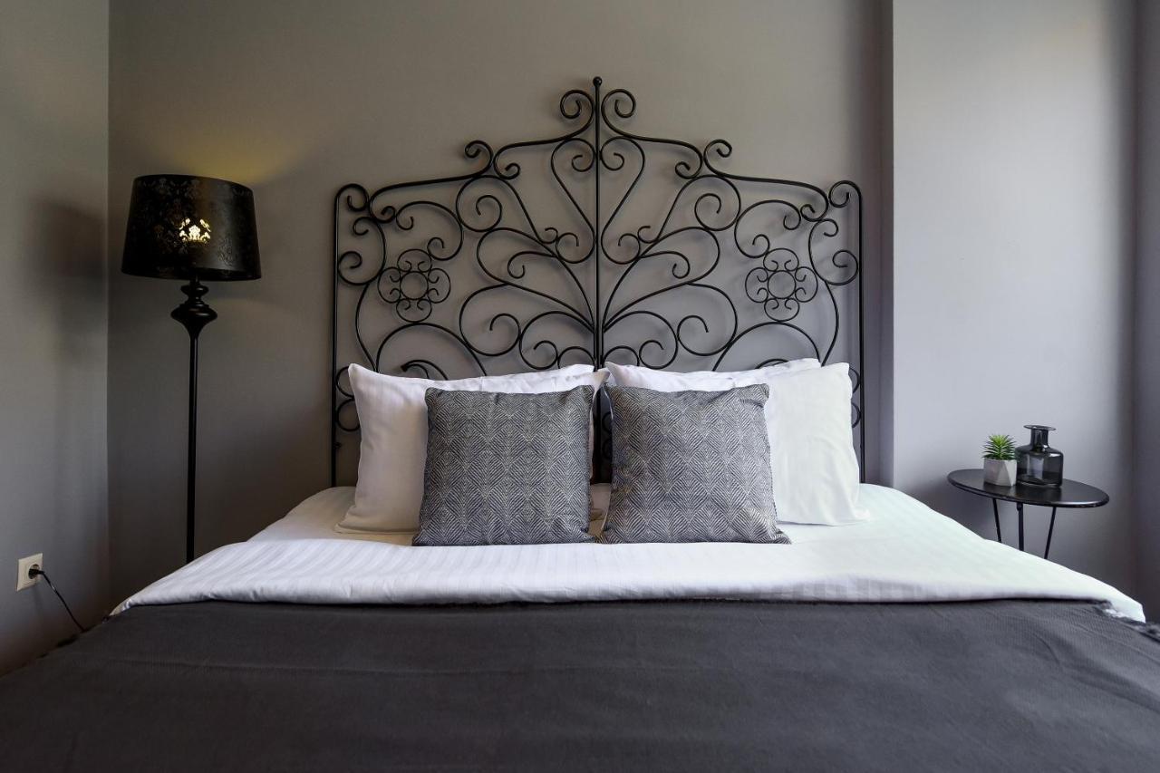 Captivating Old Town Apartment Bucureşti Ngoại thất bức ảnh